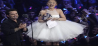 Ariana Grande y Lady Gaga brillan en los MTV VMAs con victorias y actuaciones