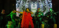 Lila Downs lanza “Cambias mi mundo”, previo a su participación en el Mundial de Fútbol