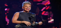 Pink presentará los premios Tony 2026 el 7 de junio en el Radio City Music Hall.