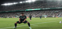 El Real Madrid logra una victoria agónica en La Liga tras desperdiciar una ventaja de dos goles ante el Elche. Mbappé vuelve a marcar.