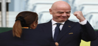 La FIFA alega acoso a Infantino por parte de la UEFA, el organismo rector del fútbol europeo, en una demanda presentada ante un tribunal de Florida.