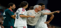 Mourinho afirma que Vinícius Júnior es objeto de críticas injustas, pero quiere que aprenda a controlar mejor sus emociones.