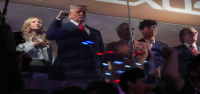 Donald Trump fue abucheado por la multitud durante el himno nacional antes del tercer partido de las Finales de la NBA.