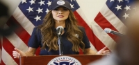 La administración Trump les dice a los inmigrantes de Cuba, Haití, Nicaragua y Venezuela que tienen que irse