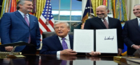 Los documentos presentados por Trump muestran que el año pasado recibió alrededor de 1.200 millones de dólares de empresas de criptomonedas.