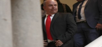 EE.UU. deporta a exministro del Interior de Bolivia para enfrentar cargos de corrupción y asesinatos de manifestantes