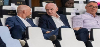 Los aficionados al fútbol lanzan una petición mundial para instar al presidente de la FIFA, Infantino, a dimitir por la "traición" en el Mundial.
