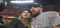 Cómo ver la primera aparición de Taylor Swift en el podcast 'New Heights' de Kelces