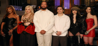 El presentador Jalen Brunson lleva a los Knicks al estreno de 'SNL', con numerosas referencias a la racha victoriosa del equipo en la NBA.