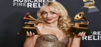 Se crea una categoría Grammy para portadas de álbumes justo cuando la de Sabrina Carpenter se lleva el protagonismo