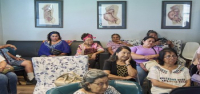 Mientras aumentan las redadas de Trump, los residentes de una región de Texas permanecen en sus hogares, incluso cuando necesitan atención médica.