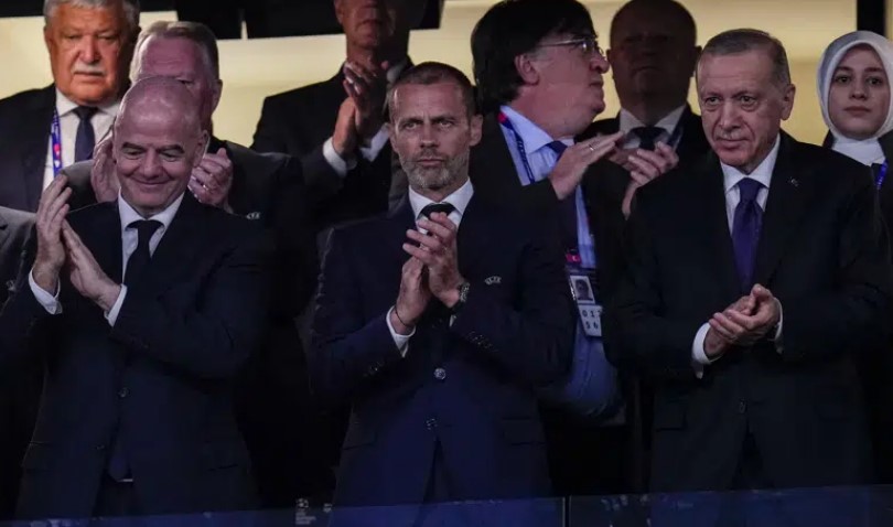 UEFA pide