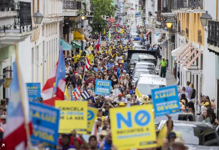 Puerto R protesta