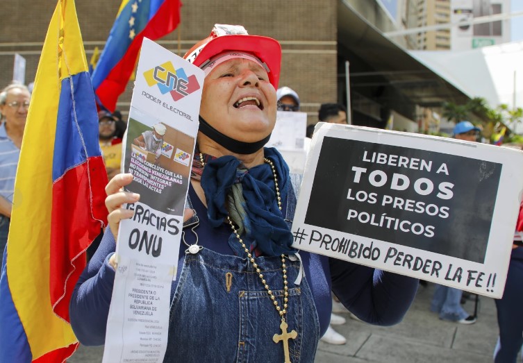 Venezolanos manifiestan