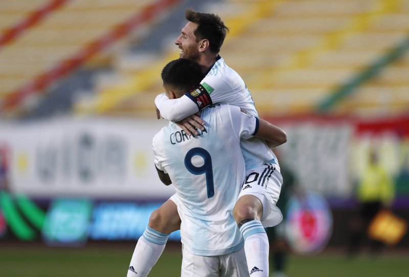 Argentina y Messi doman la altura: vencen 2-1 a Bolivia