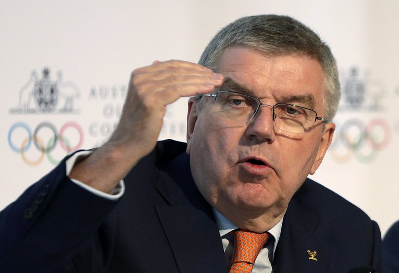 Bach: Aplazar los JJOO costará al COI “cientos de millones”