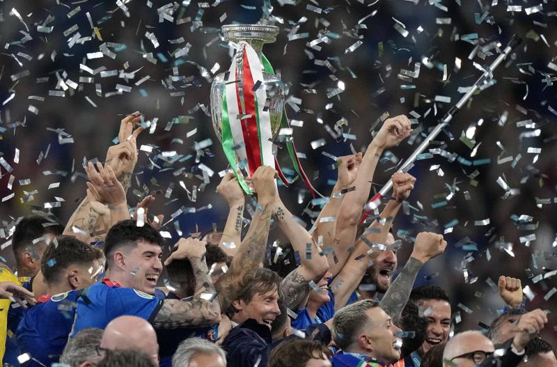 Italia, campeona de Europa al vencer a Inglaterra en penales