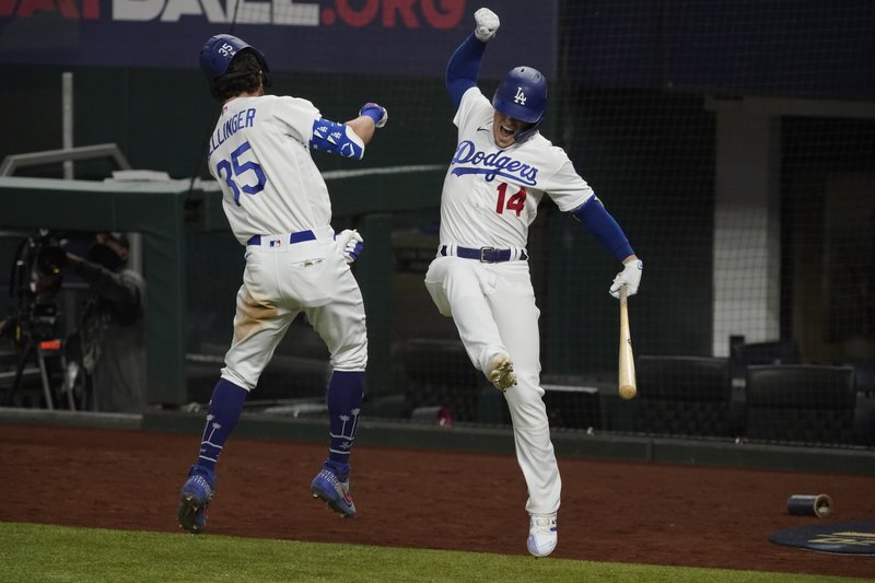 Jonrón de Bellinger envía a los Dodgers a la Serie Mundial