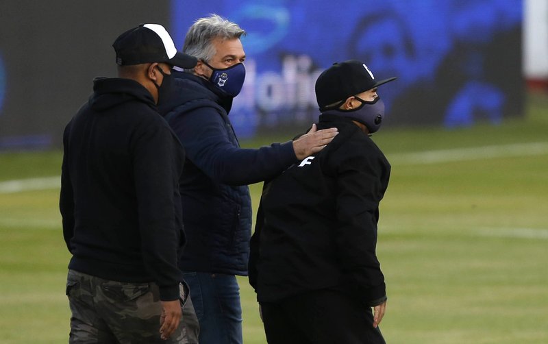 Maradona internado en clínica con cuadro de depresión