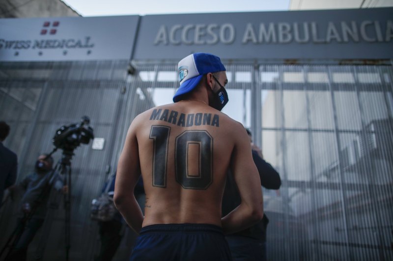 Maradona, operado con éxito por edema en la cabeza