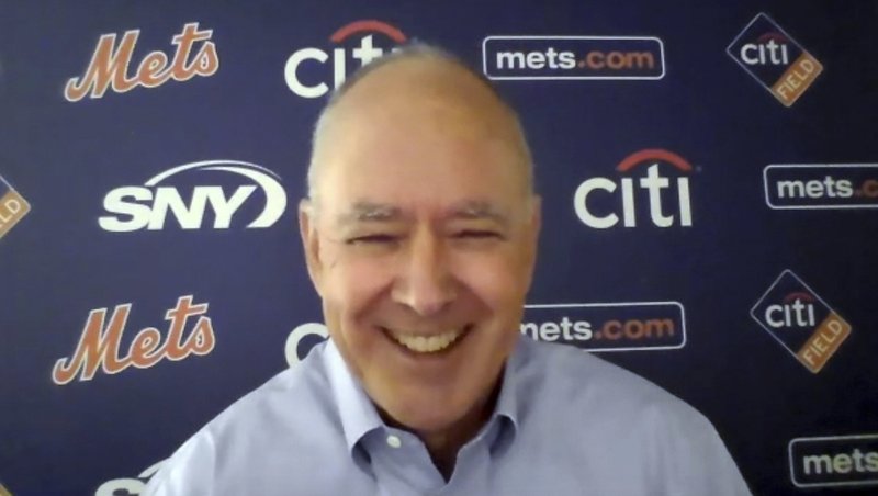 Mets buscan gerente general; Rojas volverá a ser piloto