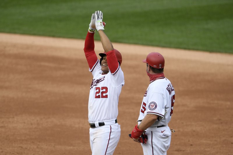 Nacionales aplastan a Mets y Soto logra título de bateo