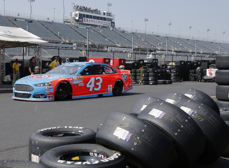 La NASCAR se quedará en el sur durante junio
