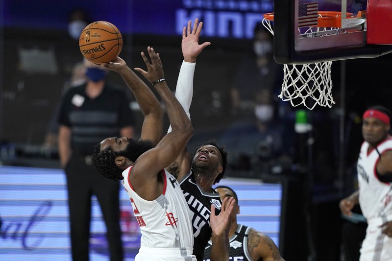 Rivers brilla con 41 puntos en triunfo de Rockets ante Kings