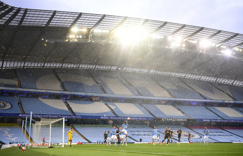 UEFA relaja reglas financieras por la pandemia