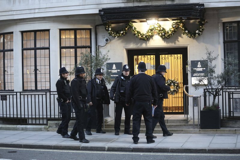 duque de edimburgo sale del hospital para la navidad