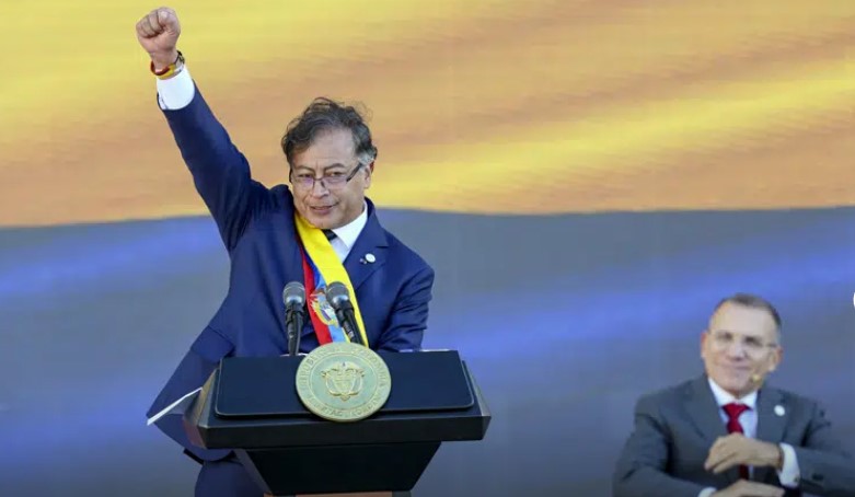 Petro ambiciona
