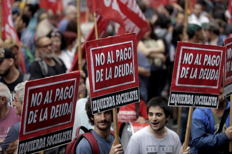 Diputados argentinos votan ley para reestructurar la deuda