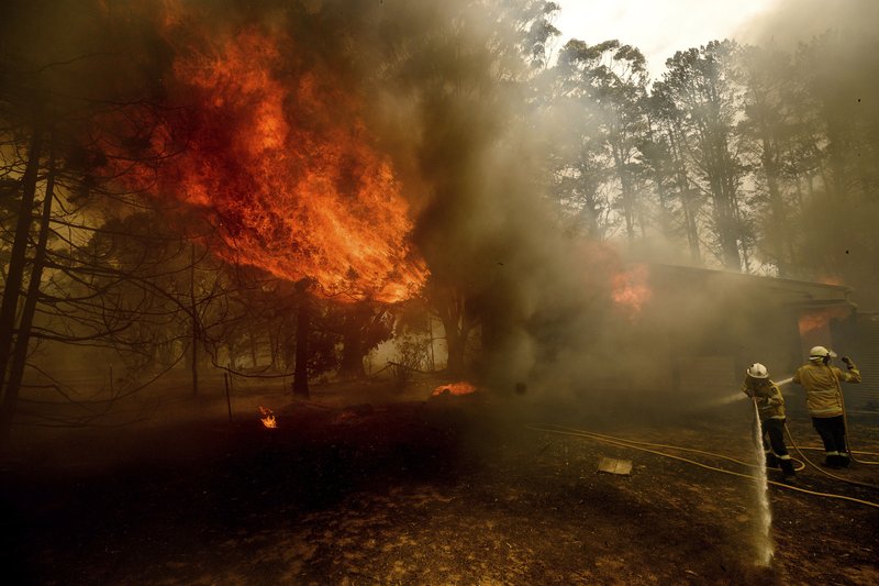 Se estrella un avión en lucha contra el fuego en Australia